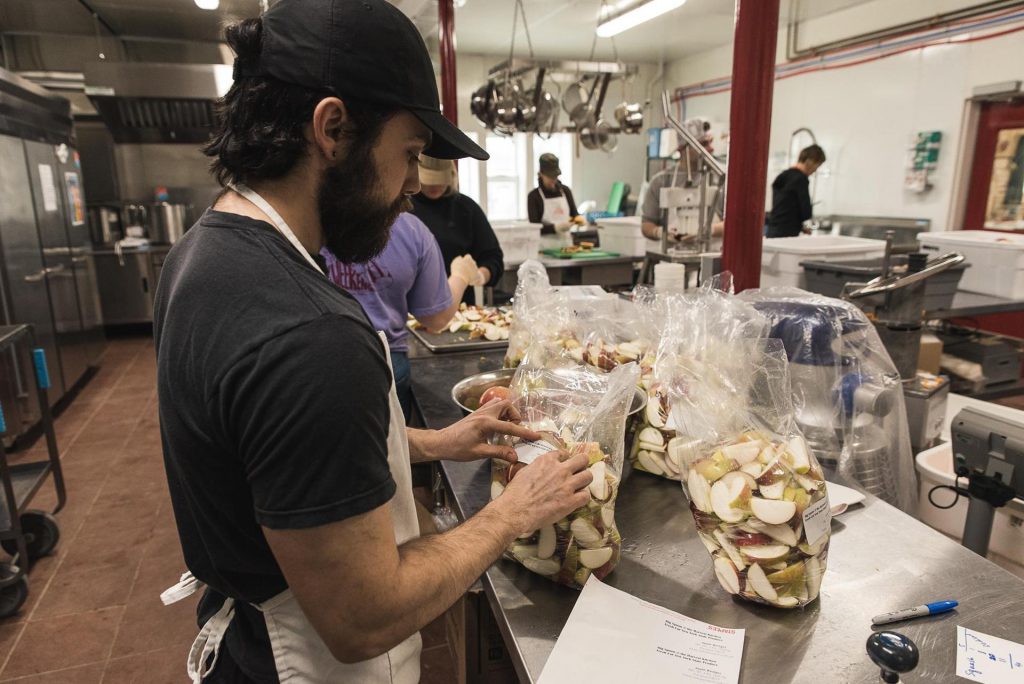 Harvest Kitchen bags sliced apples